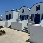Aparthotel Paradisos 3*