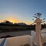 Paradisos Oia (Santorini)