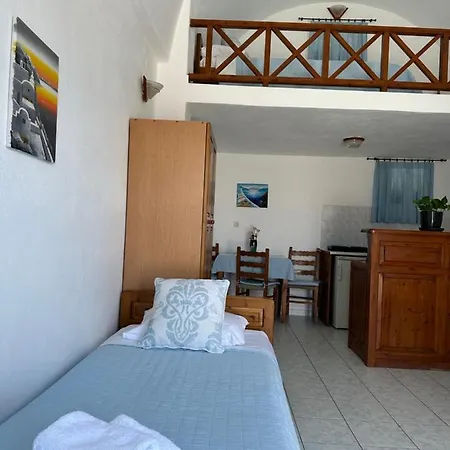 Paradisos 3*