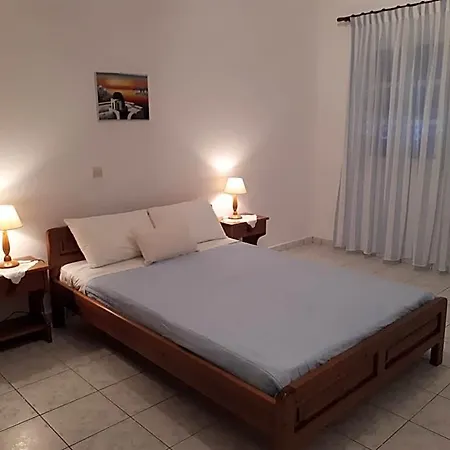 شقة فندقية Paradisos
