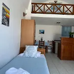 Paradisos 3*